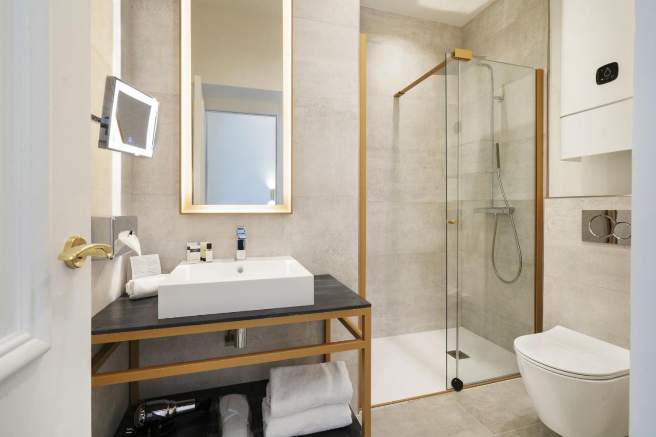 Vestay Montaigne Paris Dış mekan fotoğraf