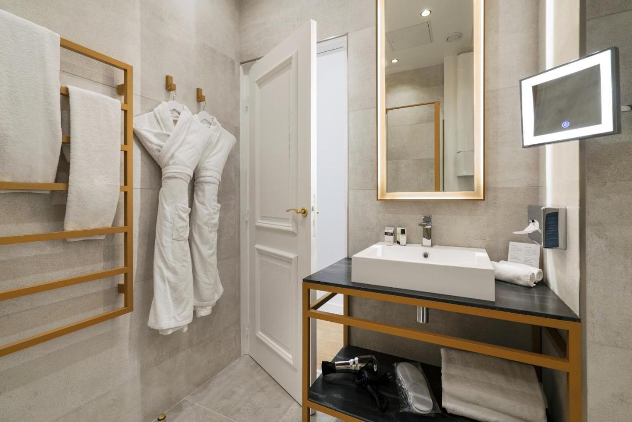 Vestay Montaigne Paris Dış mekan fotoğraf